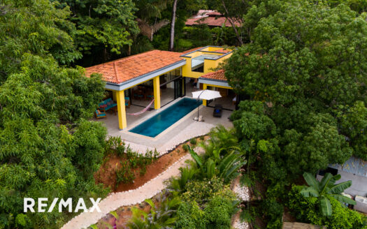 Hojancha>Puerto Carrillo For Sale 27799 | RE/MAX Costa Rica Real Estate